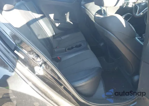 2012 Hyundai Veloster Base W/Black from USA, damaged, VIN KMHTC6AD5CU071809